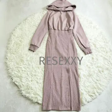 resexxy 백 오픈 후디 원피스 핑크