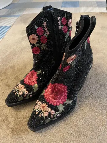 NEW I.N.C booties 꽃무늬 자수 블랙 웨지힐 부티
