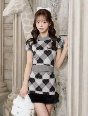 다리치 아가일 하트 체크 니트 셋업 GRY FREE