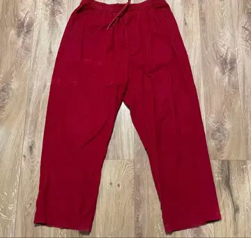 UuniversalProducts SUMMERCORDUROYPANTS
