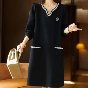 선착순! 블랙 비즈 장식 V넥 원피스 2XL 미사용 새상품