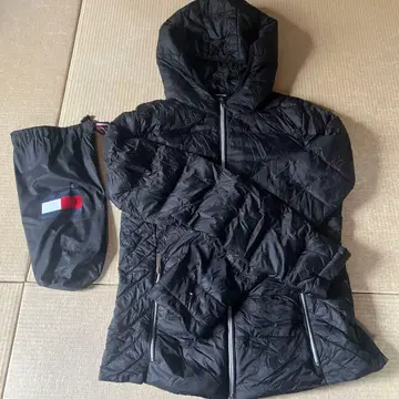 TOMMY HILFIGER 라이트 다운 수납 봉투 포함