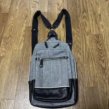 컴팩트 백팩 그레이 블랙