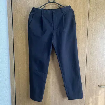 유나이티드 애로우즈 남성용 블랙 스트라이프 슬랙스