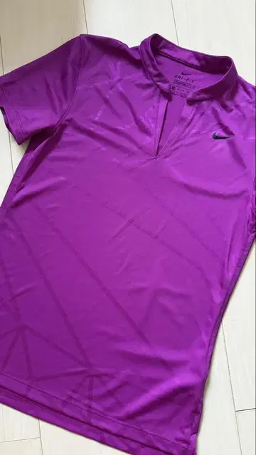나이키 드라이핏 보라색 피케 셔츠