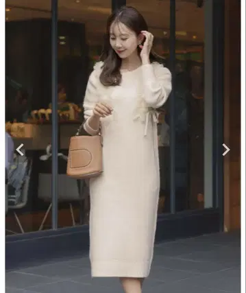 르 르브 바닐라 아이보리 튤 프릴 니트 원피스