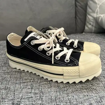 컨버스 올스타 샤크 밑창 블랙 통굽