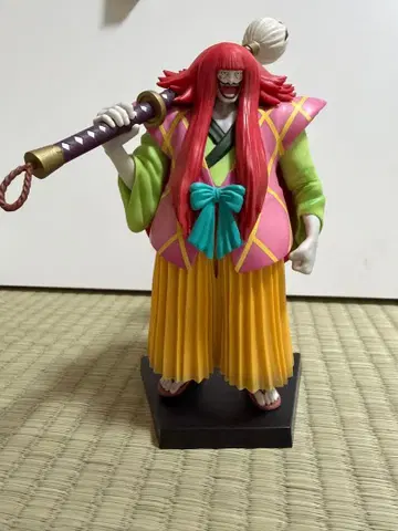 원피스 쿠로즈미 칸쥬로 제일복권 피규어