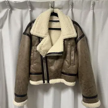 MOUSSY 마우지 CROPPED FLIGHT 자켓
