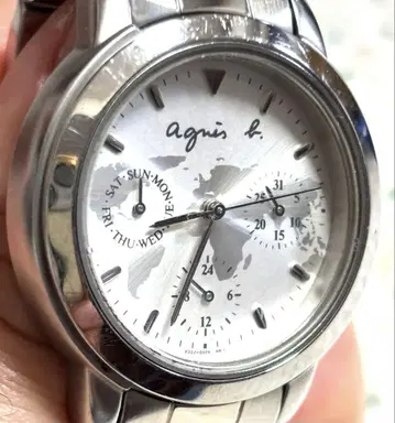 가격 인하 상태 좋은 작동품 agnes b. 아네스베 트리플 캘린더