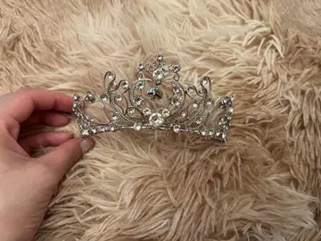 스와로브스키 장식 티아라