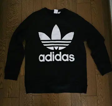 아디다스 adidas 오버 사이즈 맨투맨 블랙 사이즈 OT