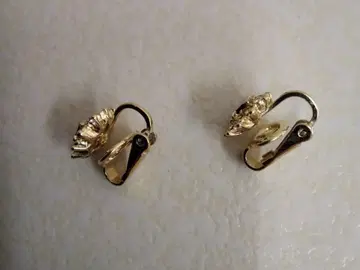NINA RICCI 귀걸이
