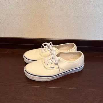 가격 인하 Vans 오센틱 로우컷 스니커즈