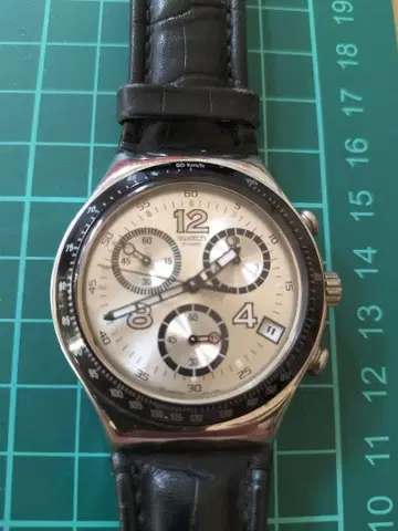 Swatch 크로노그래프 손목시계