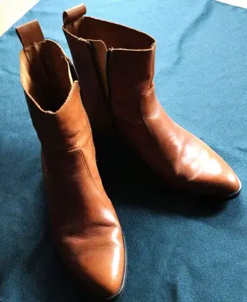 브라운 가죽 스틸레토 숏부츠 ITALY 제