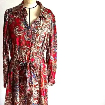 꽃무늬 롱 원피스 빨간색 계열 긴팔 ZARA