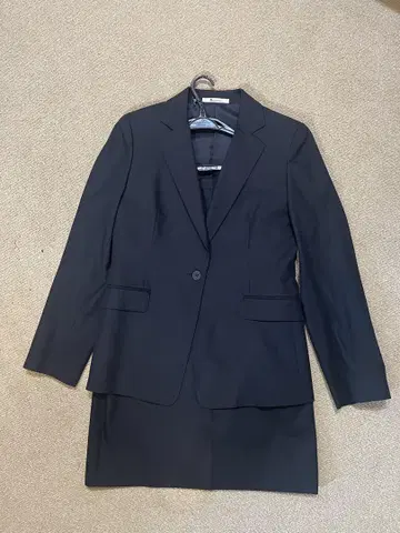 Aquascutum 네이비 수트