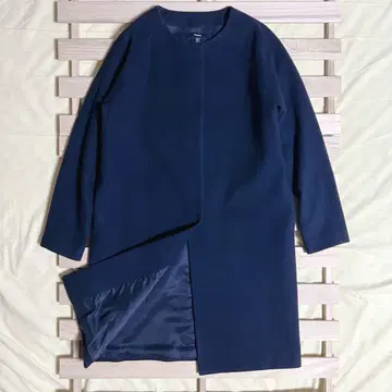 새상품급 라무 멜톤 Theory ROUNDED COAT 노카라 코트 P