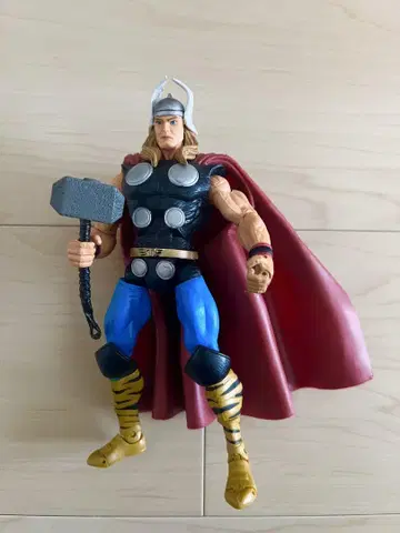 TOYBIZ MARVEL LEGENDS THOR 소
