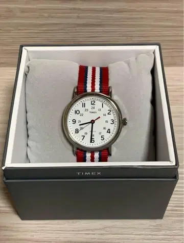 [ 미사용 ] TIMEX 타이맥스 위켄더 쿼츠 시계 3기압 방수