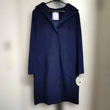 새상품급 택 포함 미사용 새상품 네이비 후드 코트 패턴 피오나
