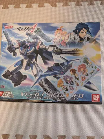 BANDAI VF-31J 셰이드 프라모델