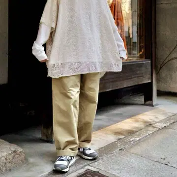 journal standard luxe HTS 베이커 팬츠 입니다