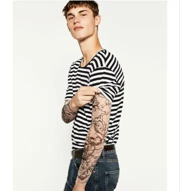 ZARA MAN 타투 보더 T셔츠 자라 레어