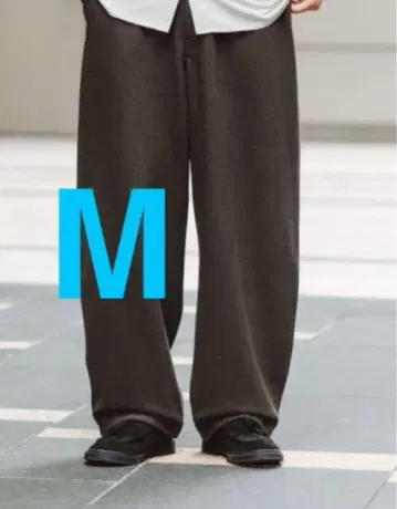 UNIQLO U 브러쉬드 맨투맨 와이드 팬츠 브라운 M