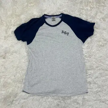 Abercrombie&Fitch 아바클로 반팔 티셔츠