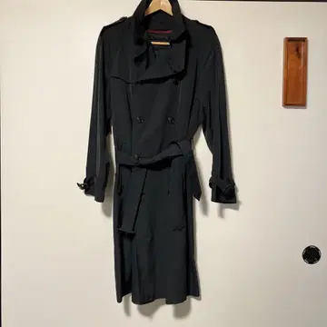 BLACK 트렌치코트