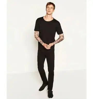 ZARA MAN 타투 T셔츠 블랙 자라 레어