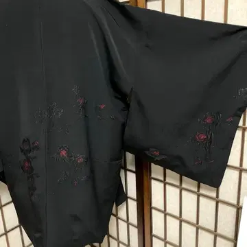 C852 순수 실크 이중 기모노 블랙 그림 겉옷 라메 기모노