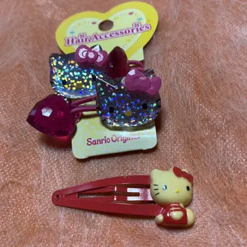 Sanrio 헬로키티 헤어 클립 세트 A326