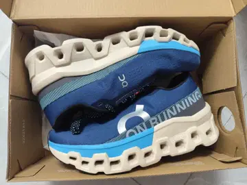 On 클라우드몬스터 2 스니커즈 러닝화 블루