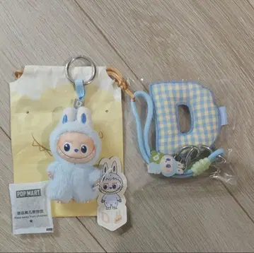 LABUBU PIN FOR LOVE D 2점