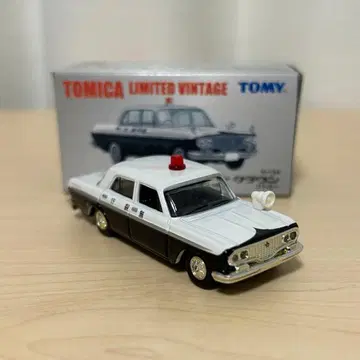 [토미카] 토미카 리미티드 빈티지 토요펫 크라운 순찰차
