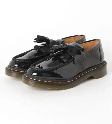 닥터마틴 ADRIAN TASSEL LOAFER