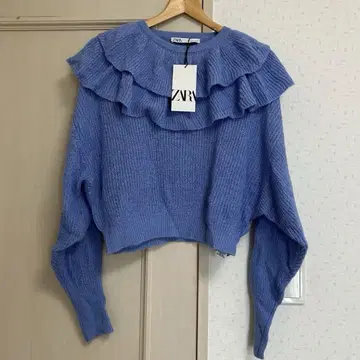 [ 새상품 ] ZARA 프릴 스웨터 블루 숏 기장