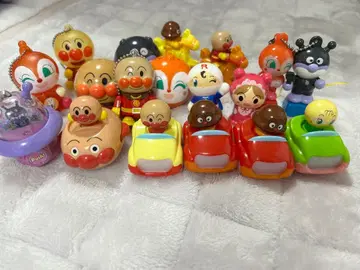호빵맨 캡슐 토이 가챠가챠 18개