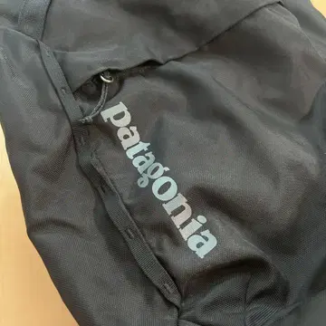 patagonia 블랙 럭색 백팩