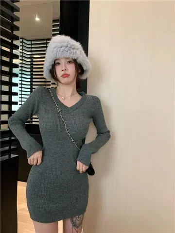 그레이 리브 V넥 미니 원피스