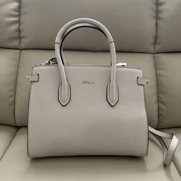 FURLA 숄더백 화이트