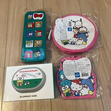 산리오 x 쓰리코인즈 콜라보 4세트