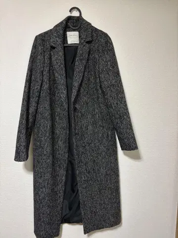 ZARA BASIC 체스터 코트 블랙 화이트