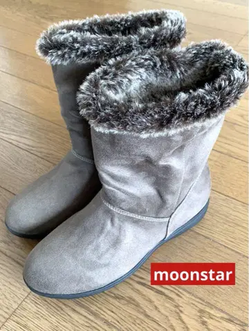 새상품급 moonstar eve 22.5EEE 퍼 달린 하프 부츠