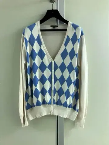 [ Brooks Brothers ] IVORY x BLUE 아가일 가디건