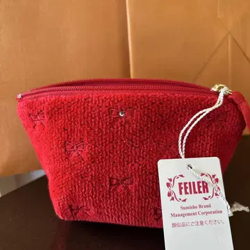 FEILER LOVERARY 페이러 라브라리 파우치