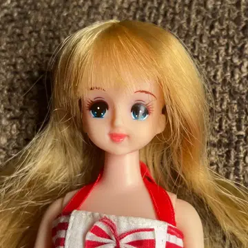 뷰티컷 마린 제니 타카라